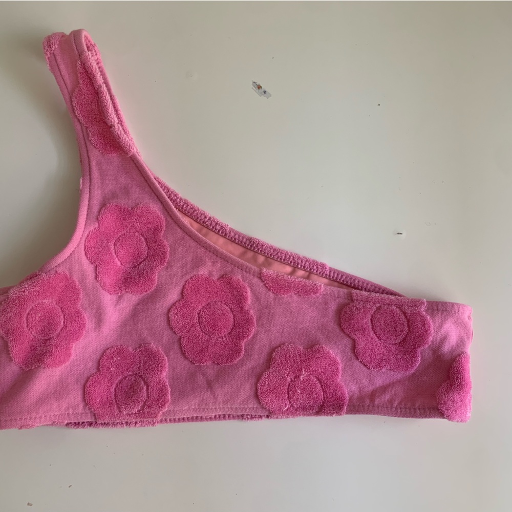 Frankie’s Bikinis One shoulder top